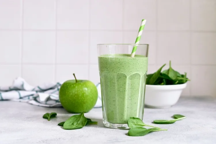 YEŞİL ELMA SMOTHİE