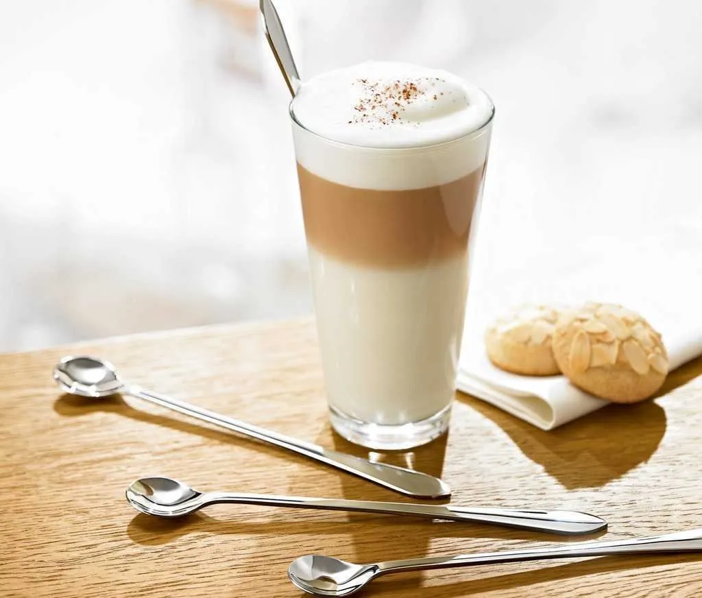 LATTE MACCHIATO